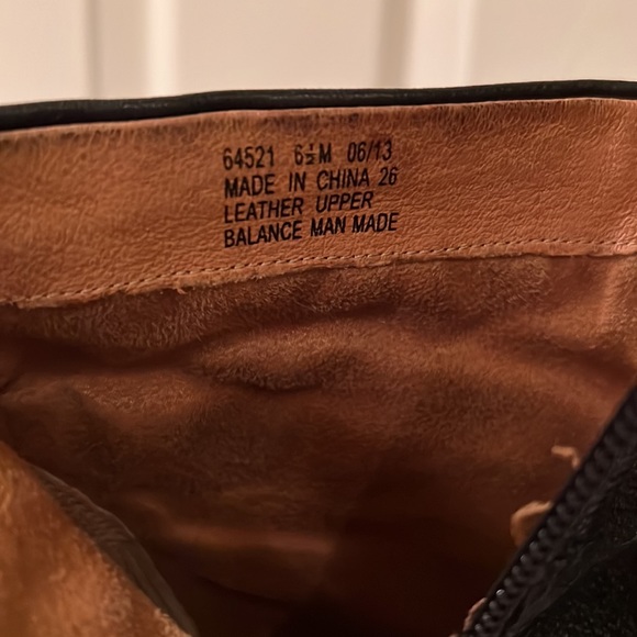 Clarks booties - Picture 7 of 7